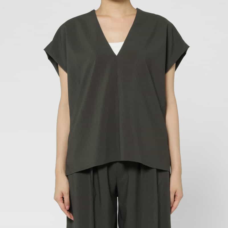 BARNEYS NEW YORK セットアップ メランジトロピカル素材 Vネックブラウス GRAY