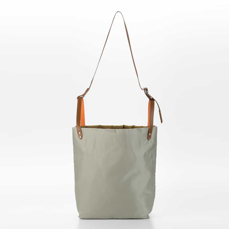 LA TESORINA LA TESORINA ＜ラ　デゾリーナ＞ トートバッグ OLIVE