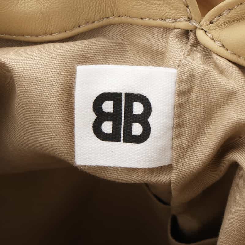 BUCKET BAGGAGE BUCKET BAGGAGE ＜バケット バゲージ＞ ショルダーバッグ BEIGE