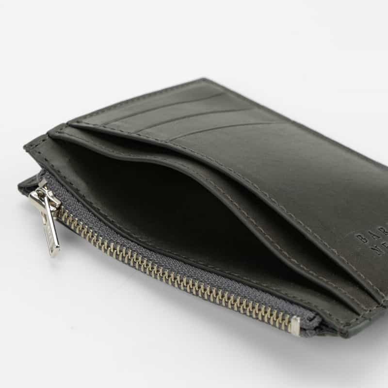 BARNEYS NEW YORK バケッタレザーフラグメントケース GRAY