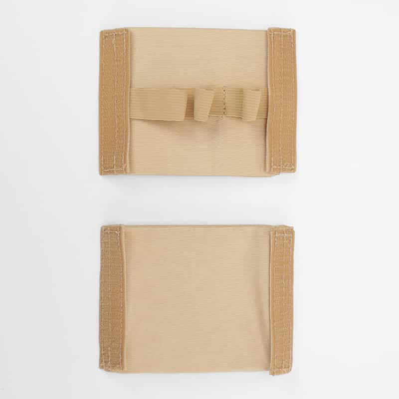 BARNEYS NEW YORK マルチドット柄 バニティポーチ WHITE