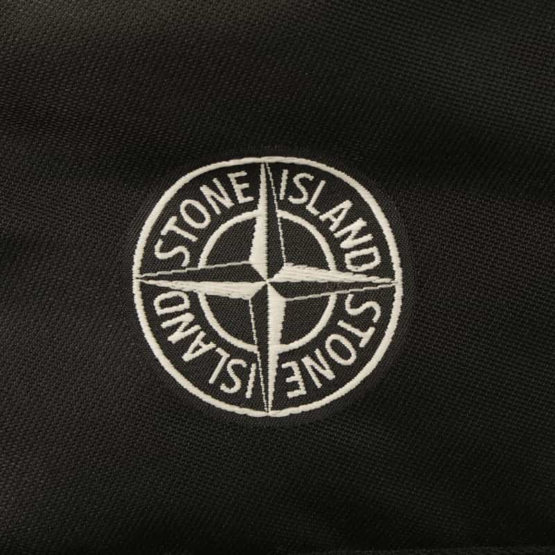STONE ISLAND STONE ISLAND ＜ストーン アイランド＞ ショートパーカー BLACK