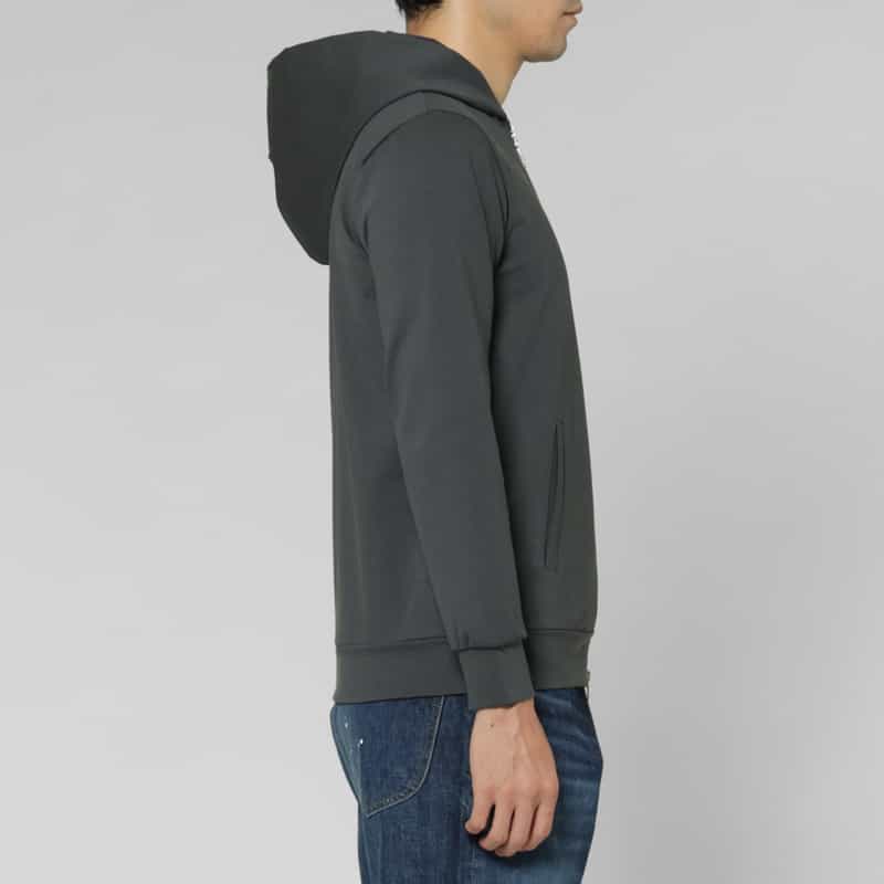 BARNEYS NEW YORK ワンポイントロゴ入りジップアップパーカー NAVY