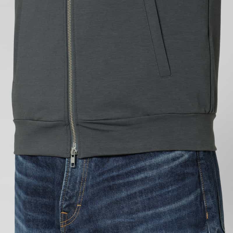 BARNEYS NEW YORK ワンポイントロゴ入りジップアップパーカー NAVY