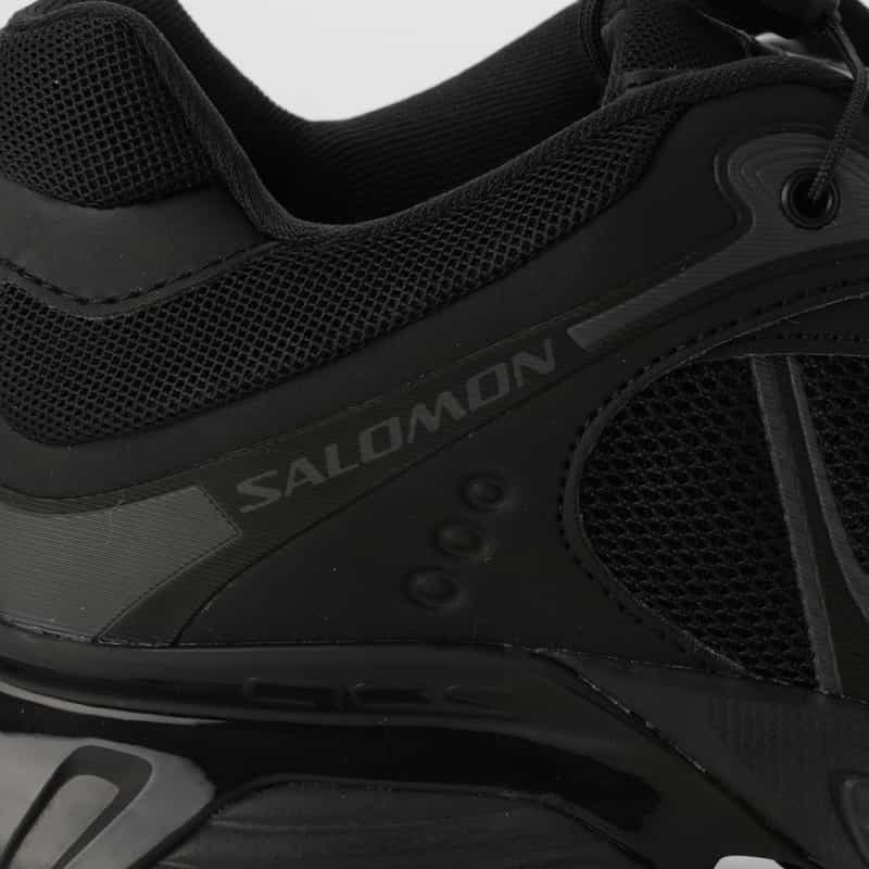 SALOMON SALOMON ＜サロモン＞ スニーカー "XT-WHISPER" BLACK