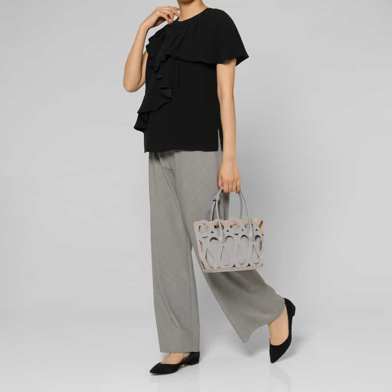 MARY AL TERNA MARYALTERNA ＜メアリオルターナ＞ バーニーズ　ニューヨーク限定ミニハンドバッグ “MAZE“ LIGHT GRAY