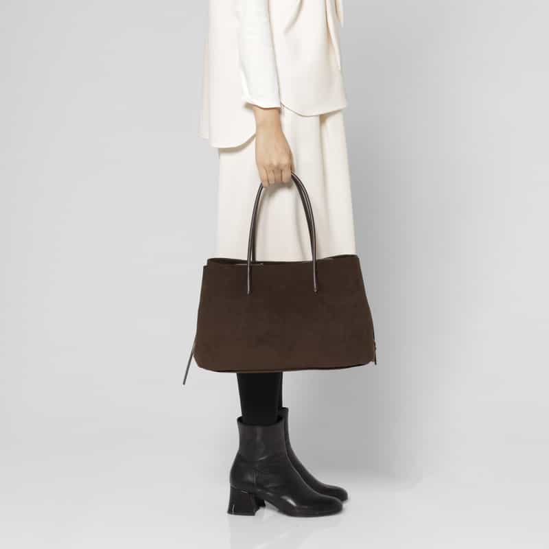 MARY AL TERNA MARY AL TERNA ＜メアリオルターナ＞ スエードレザーハンドバッグ "RIKYU" DARK BROWN