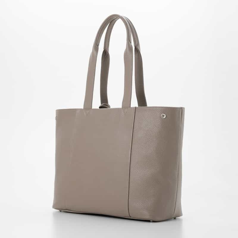 BARNEYS NEW YORK フロントジップ付きレザートートバッグ GRAY