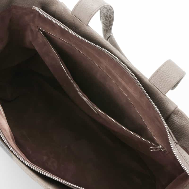 BARNEYS NEW YORK フロントジップ付きレザートートバッグ GRAY