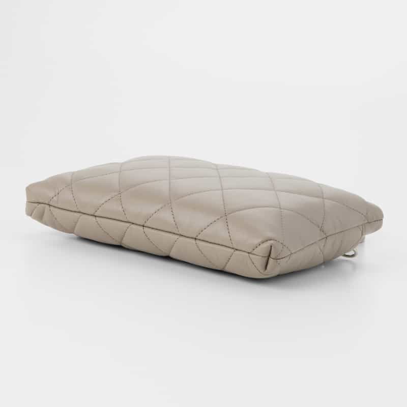 BARNEYS NEW YORK キルトレザー ショルダーバッグ BEIGE