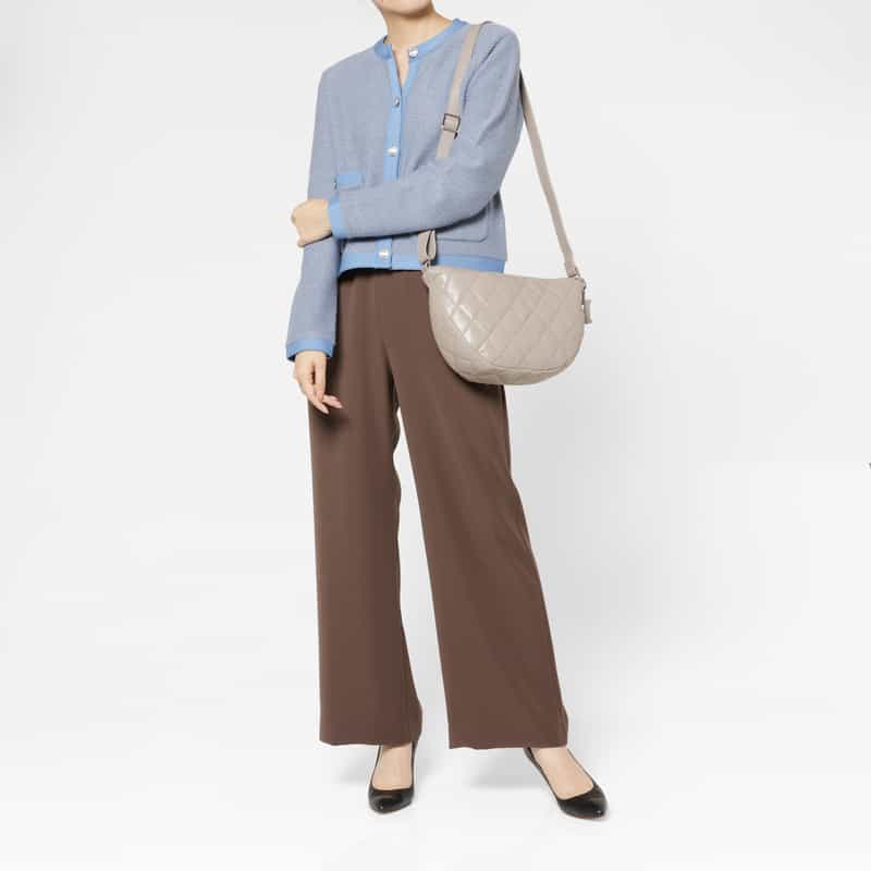 BARNEYS NEW YORK キルトレザー ショルダーバッグ BEIGE