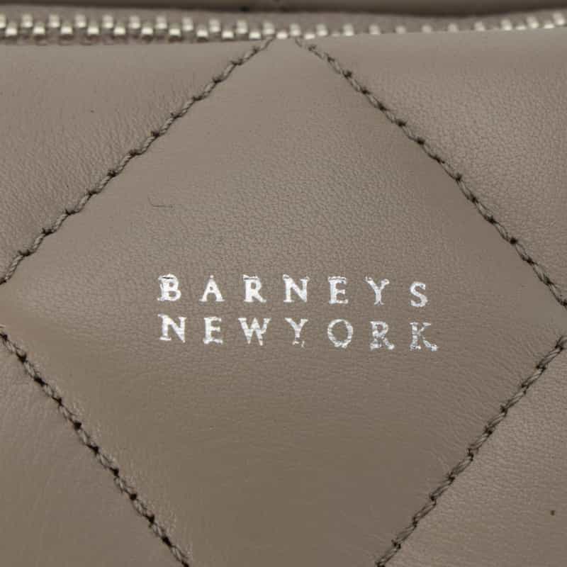 BARNEYS NEW YORK キルトレザー ショルダーバッグ BEIGE