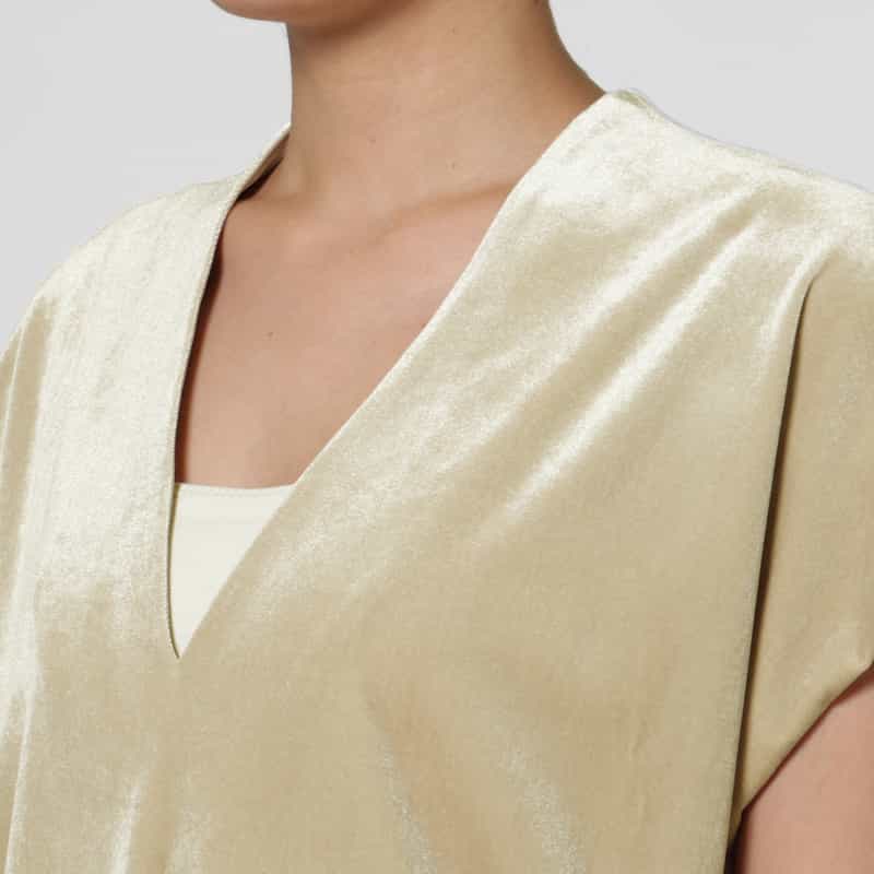 BARNEYS NEW YORK セットアップ ウォッシャブル ベロア素材 Vネックブラウス BEIGE