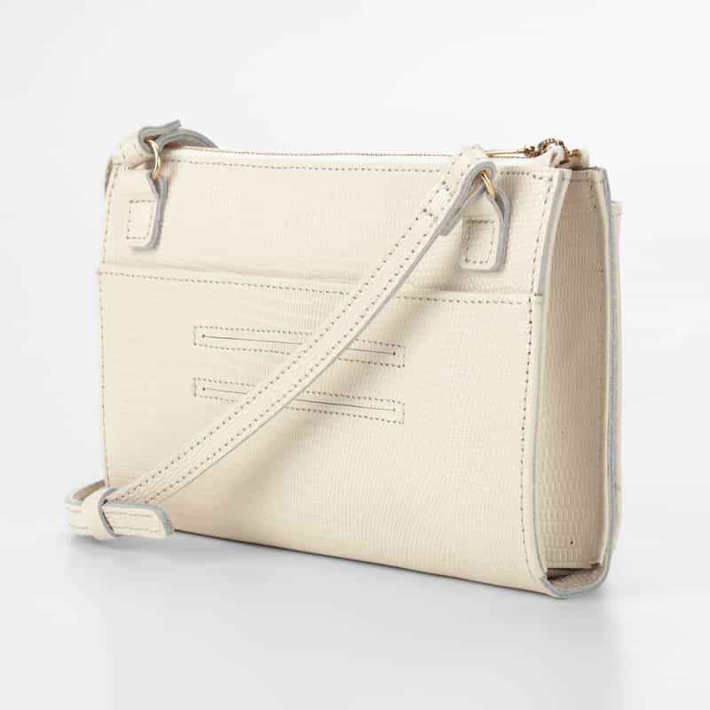 BARNEYS NEW YORK リザード型押しレザー フォーンバッグ OFF WHITE