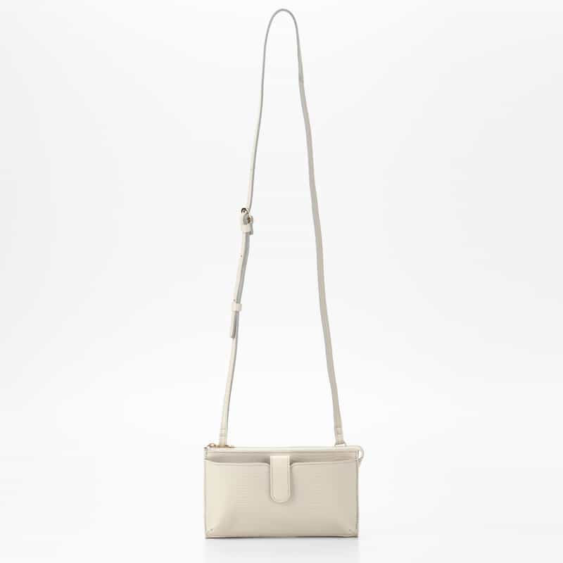 BARNEYS NEW YORK リザード型押しレザー フォーンバッグ OFF WHITE