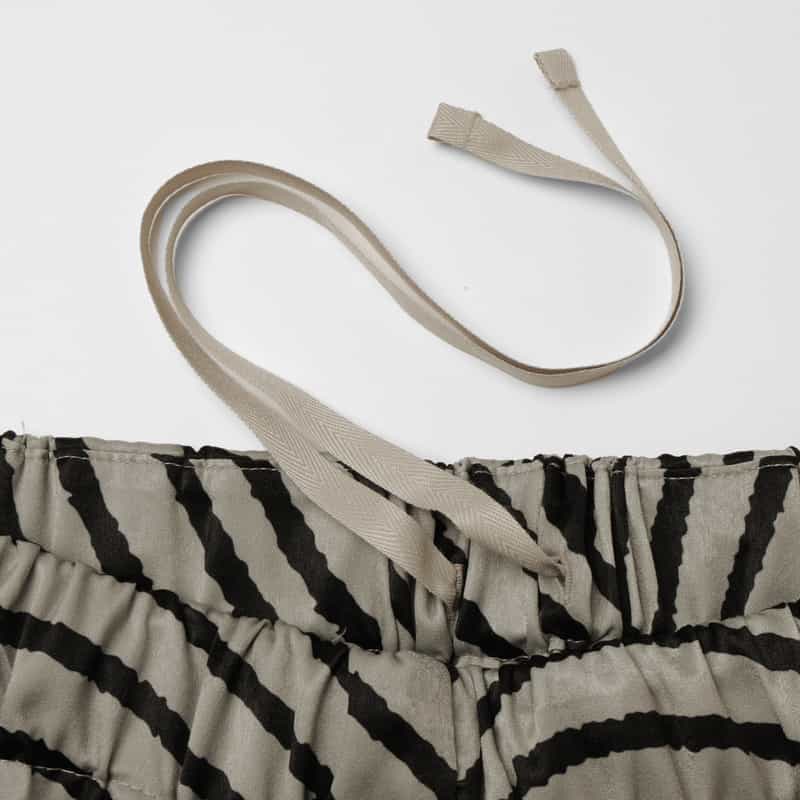 BARNEYS NEW YORK ウォッシャブル グラフィックプリント イージーワイドパンツ BEIGE