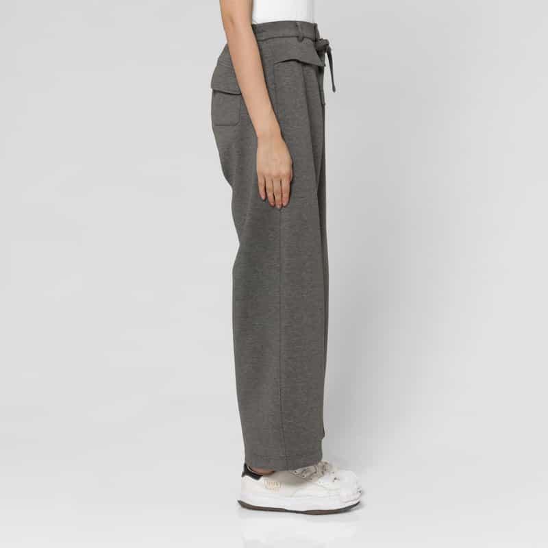 BARNEYS NEW YORK ウォッシャブル サイドラインデザイン ドローストリングパンツ DARK GRAY
