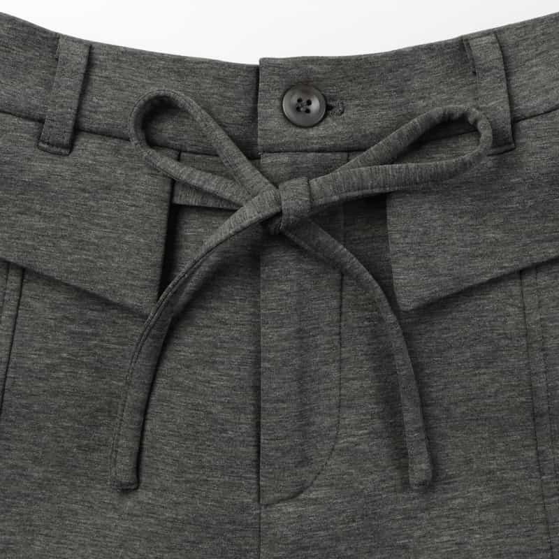 BARNEYS NEW YORK ウォッシャブル サイドラインデザイン ドローストリングパンツ DARK GRAY