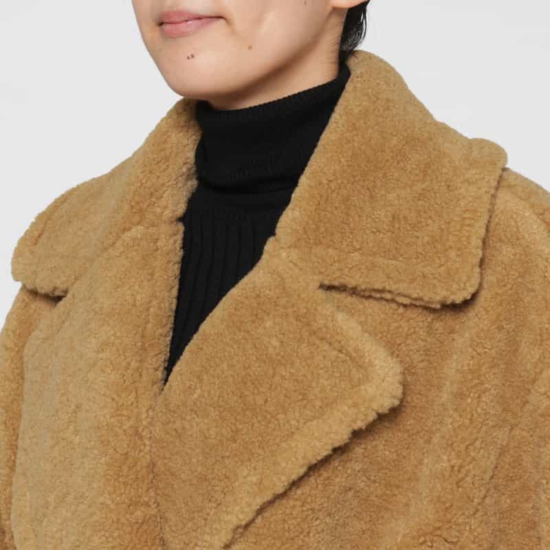 BARNEYS NEW YORK フェイクボア素材ピーコート CAMEL