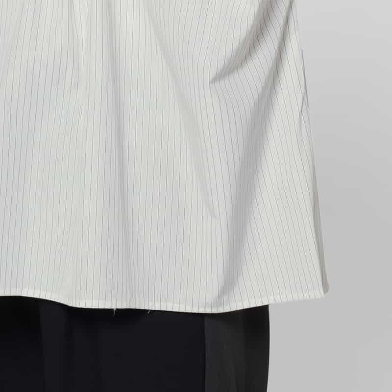 BARNEYS NEW YORK ウォッシャブル ストライプ柄ギャザースリーブ ハイネックブラウス WHITE