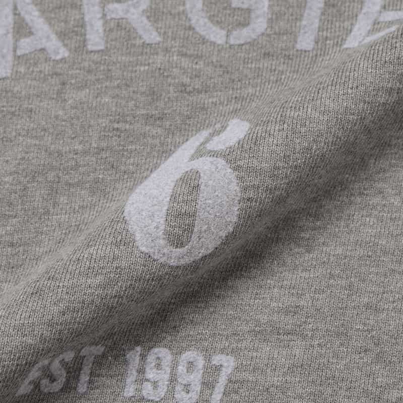 MM6 MAISON MARGIELA MM6 MAISON MARGIELA ＜エムエム6 メゾン マルジェラ＞ ロゴプリント スウェットプルオーバー LIGHT GRAY
