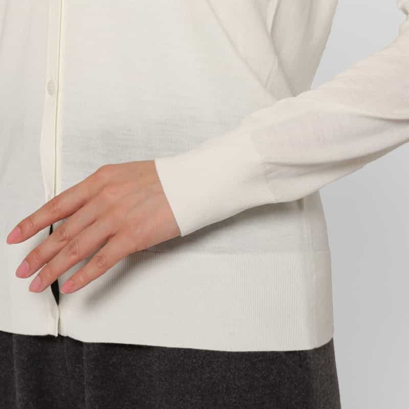 BARNEYS NEW YORK Vネック ウールニットカーディガン（ロロ・ピアーナ社製ウール使用） WHITE