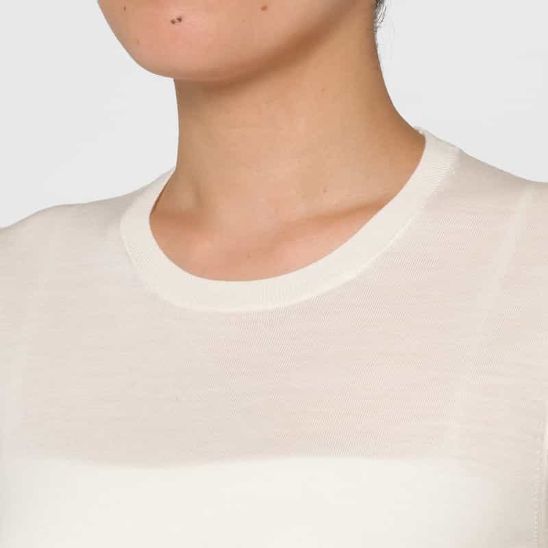 BARNEYS NEW YORK クルーネック ウールニットプルオーバー（ロロ・ピアーナ社製ウール使用） WHITE