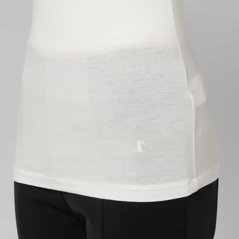 JUUN J JUUN J ＜ジューンジー＞ バックスリット スリムフィット タートルネックニットプルオーバー IVORY