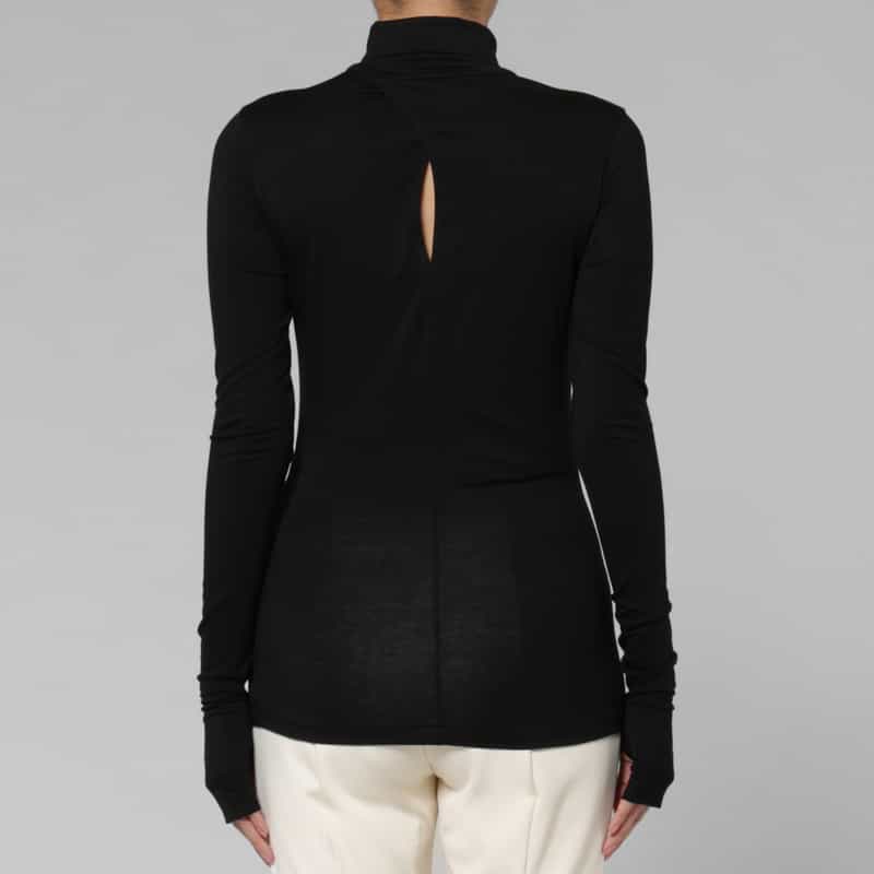 JUUN J JUUN J ＜ジューンジー＞ バックスリット スリムフィット タートルネックニットプルオーバー BLACK