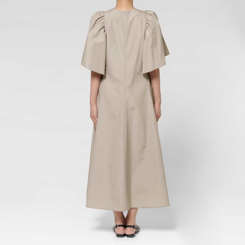 BARNEYS NEW YORK ウォッシャブル グログラン素材フレアスリーブ ロングドレス BEIGE
