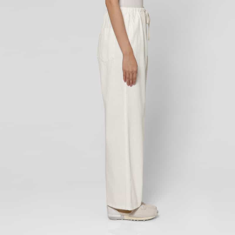 BARNEYS NEW YORK ウォッシャブル ドローストリング デニムパンツ WHITE