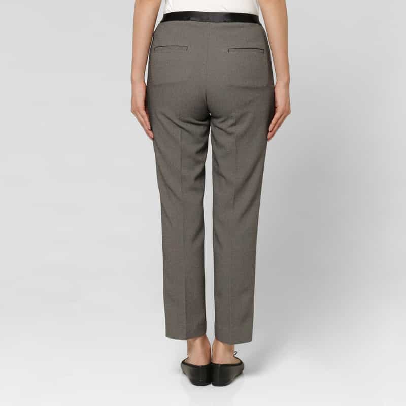 BARNEYS NEW YORK ウォッシャブル バックウエストゴム バーズアイ テーパードパンツ BLACK