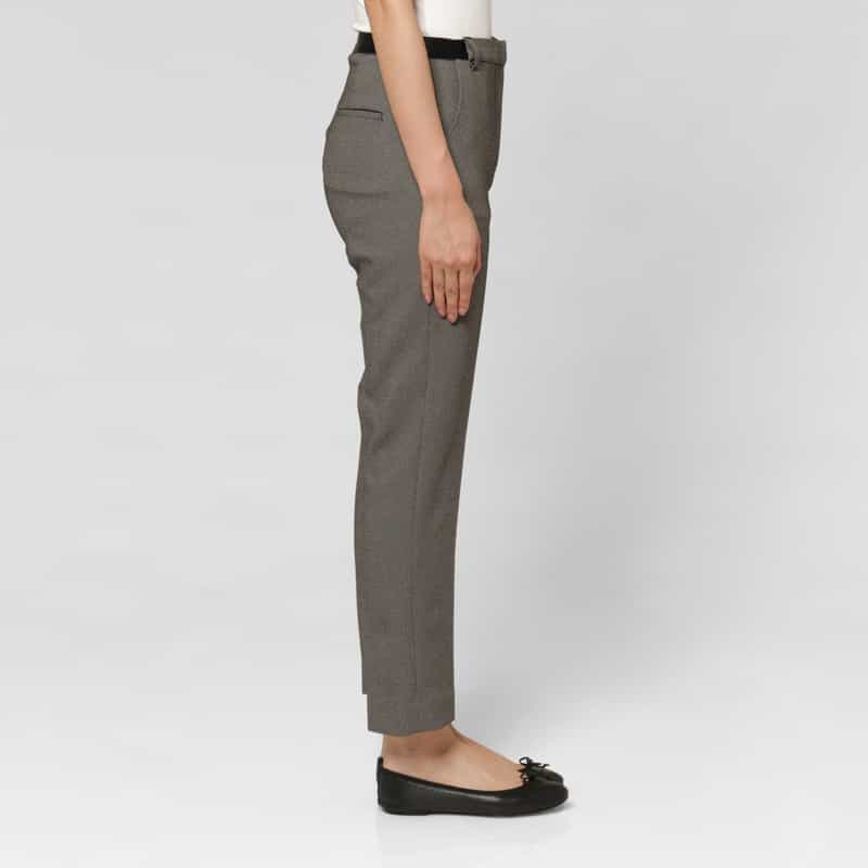BARNEYS NEW YORK ウォッシャブル バックウエストゴム バーズアイ テーパードパンツ BLACK