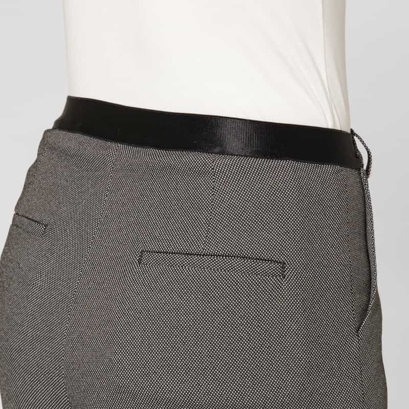BARNEYS NEW YORK ウォッシャブル バックウエストゴム バーズアイ テーパードパンツ BLACK