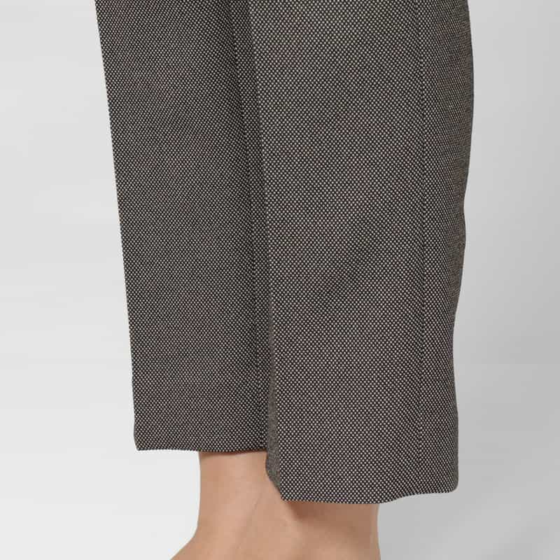 BARNEYS NEW YORK ウォッシャブル バックウエストゴム バーズアイ テーパードパンツ BLACK