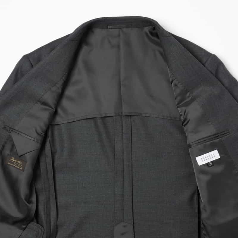 BARNEYS NEW YORK ソリッドスーツ（SUPER100s） GRAY