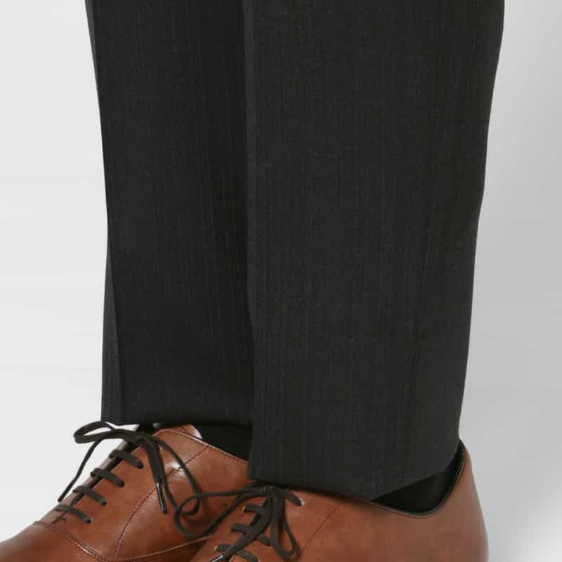 BARNEYS NEW YORK ストライプ柄スーツ（SUPER100s） GRAY