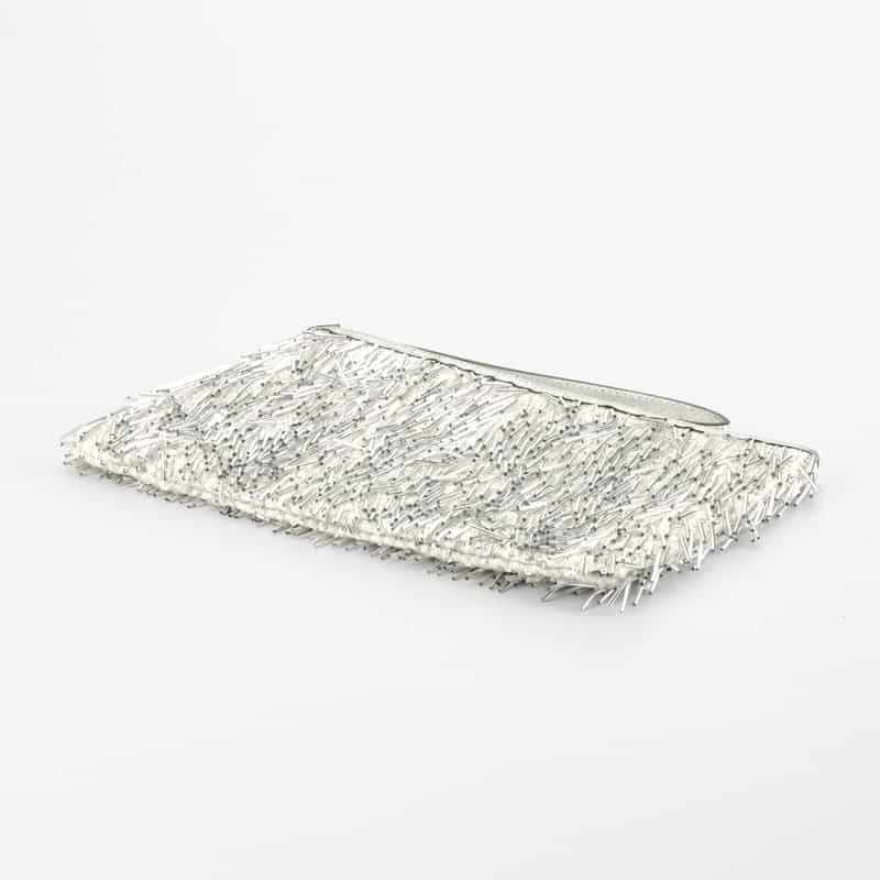 BARNEYS NEW YORK ビーズフリンジ クラッチバッグ SILVER
