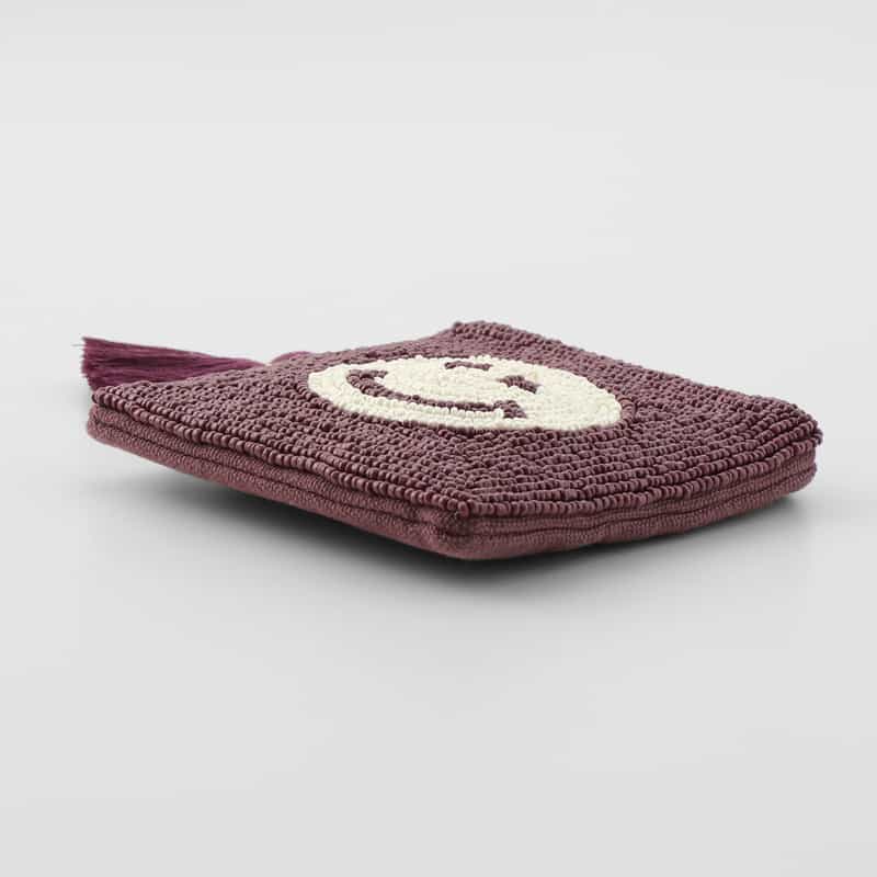 ALLTHELUCKINTHEWORLD ALLTHELUCKINTHEWORLD ＜オールザラックインザワールド＞  バーニーズ　ニューヨーク限定 ビーズ刺繍ポーチ “ SMILEY" NONE(0000)