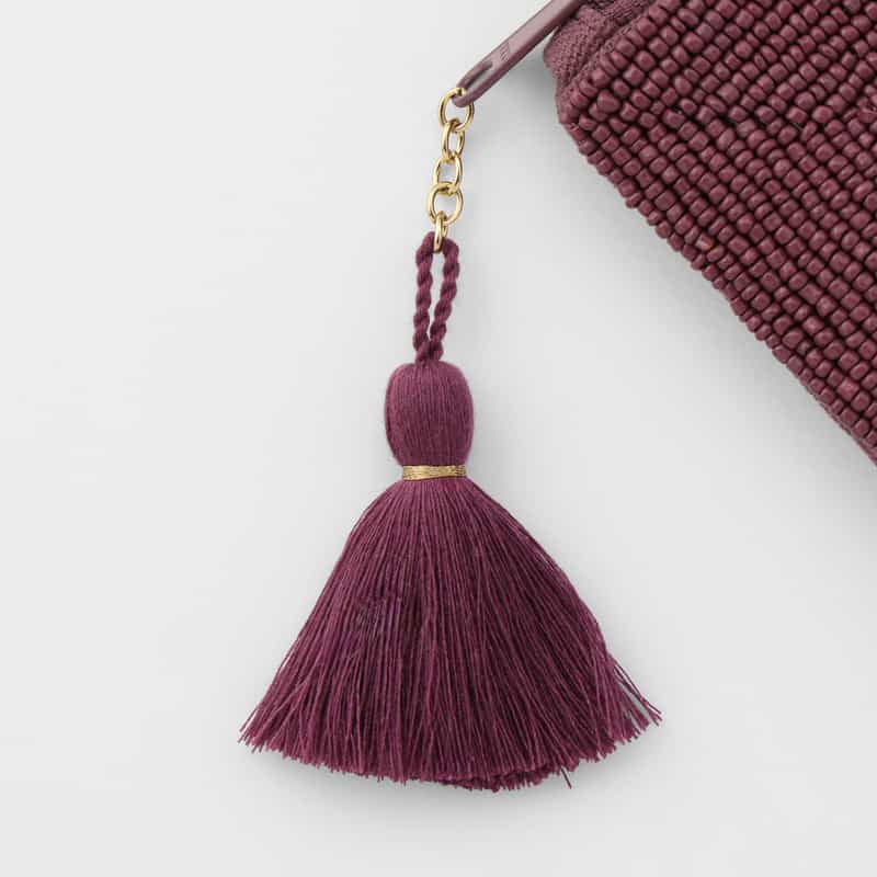 ALLTHELUCKINTHEWORLD ALLTHELUCKINTHEWORLD ＜オールザラックインザワールド＞  バーニーズ　ニューヨーク限定 ビーズ刺繍ポーチ “ SMILEY" NONE(0000)