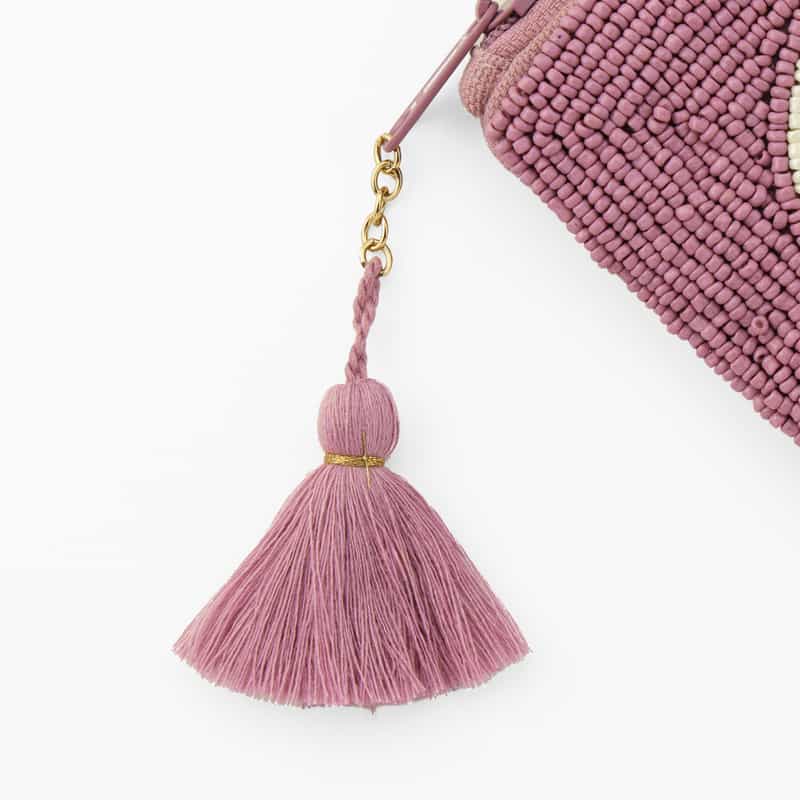 ALLTHELUCKINTHEWORLD ALLTHELUCKINTHEWORLD ＜オールザラックインザワールド＞  バーニーズ　ニューヨーク限定 ビーズ刺繍ポーチ “ SMILEY" NONE(0000)