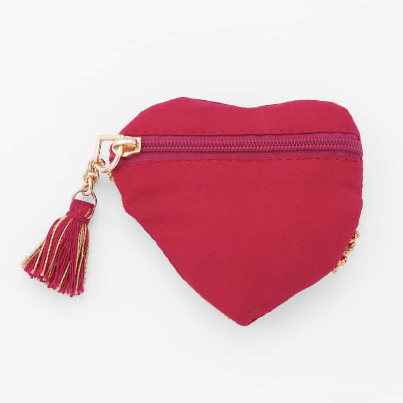 ALLTHELUCKINTHEWORLD ALLTHELUCKINTHEWORLD ＜オールザラックインザワールド＞  バーニーズ　ニューヨーク限定 ビーズ刺繍ポーチ “HEART" NONE(0000)
