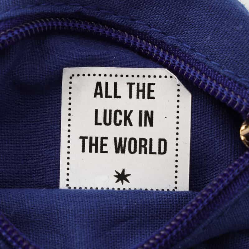 ALLTHELUCKINTHEWORLD ALLTHELUCKINTHEWORLD ＜オールザラックインザワールド＞  バーニーズ　ニューヨーク限定 ビーズ刺繍ポーチ “LOVE SHELL" NONE(0000)