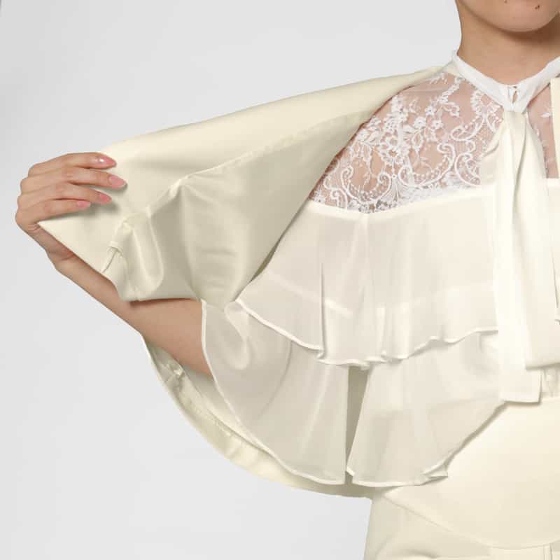 BARNEYS NEW YORK セットアップ ボレロジャケット OFF WHITE