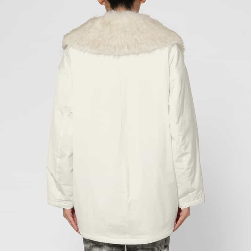 BARNEYS NEW YORK フェイクファー襟付き中綿入りダブルブレストコート WHITE