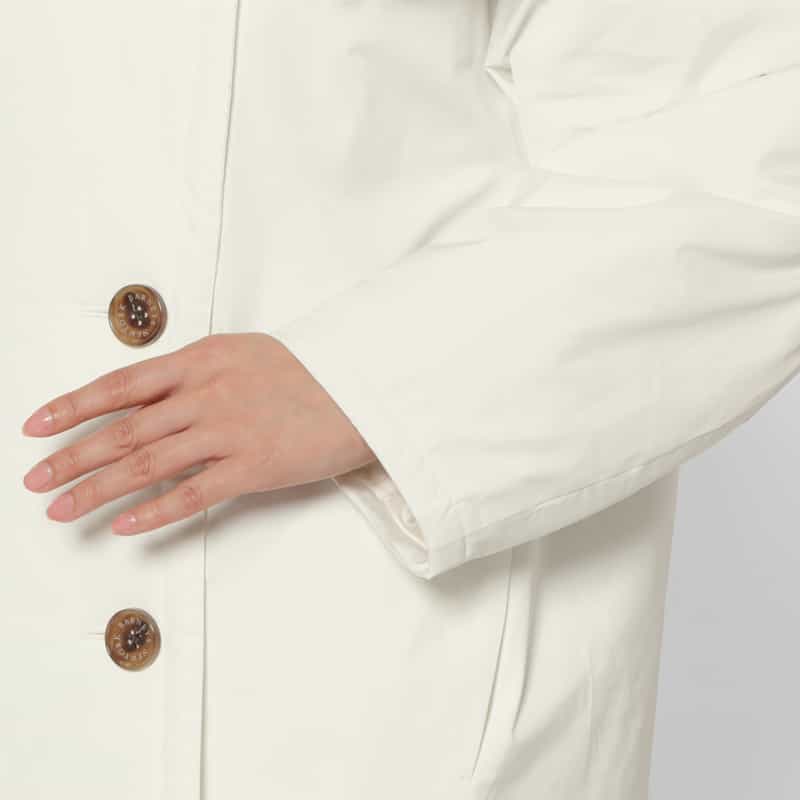 BARNEYS NEW YORK フェイクファー襟付き中綿入りダブルブレストコート WHITE