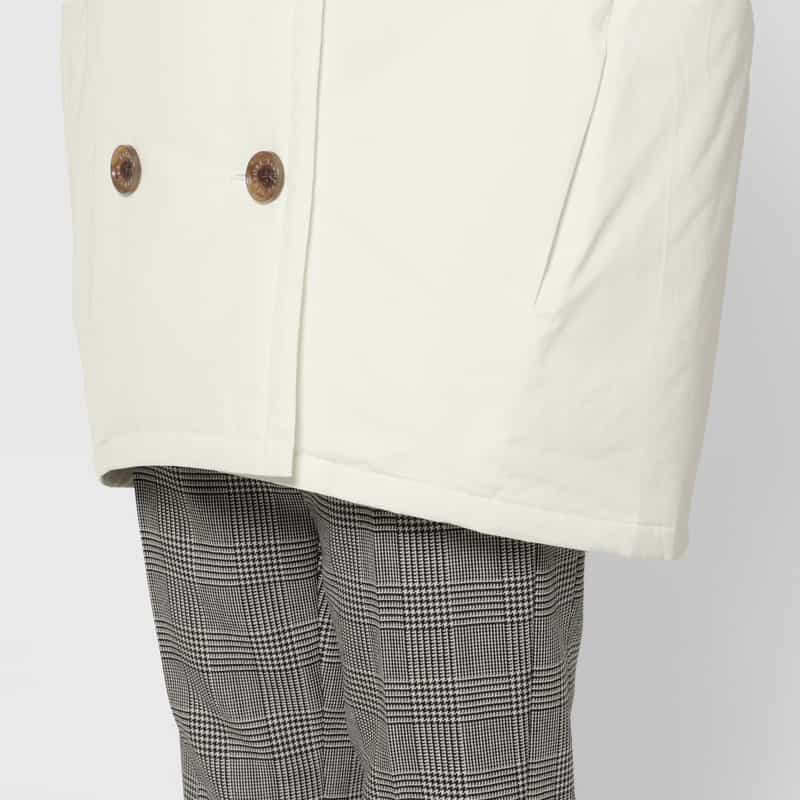 BARNEYS NEW YORK フェイクファー襟付き中綿入りダブルブレストコート WHITE