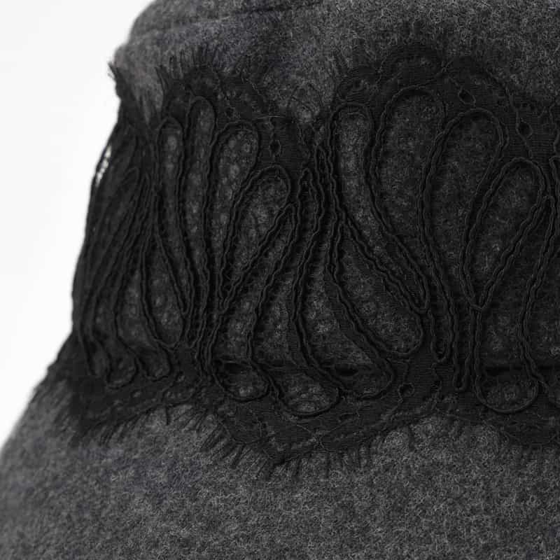 ATHENA NEW YORK ATHENA NEW YORK＜アシーナ ニューヨーク＞ レース付きキャペリンハット “PAISLEY“ DARK GRAY