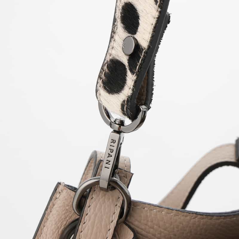 RIPANI RIPANI＜リパーニ＞ ハンドバッグ “AIRONE“ GRAY BEIGE