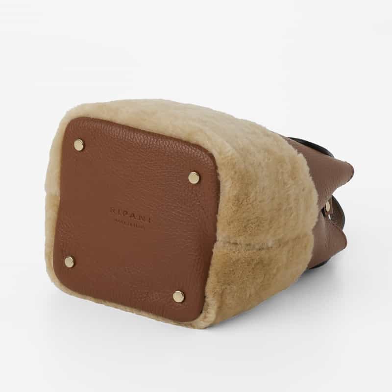RIPANI RIPANI＜リパーニ＞ コンビネーションハンドバッグ “ANNA“ LIGHT BROWN